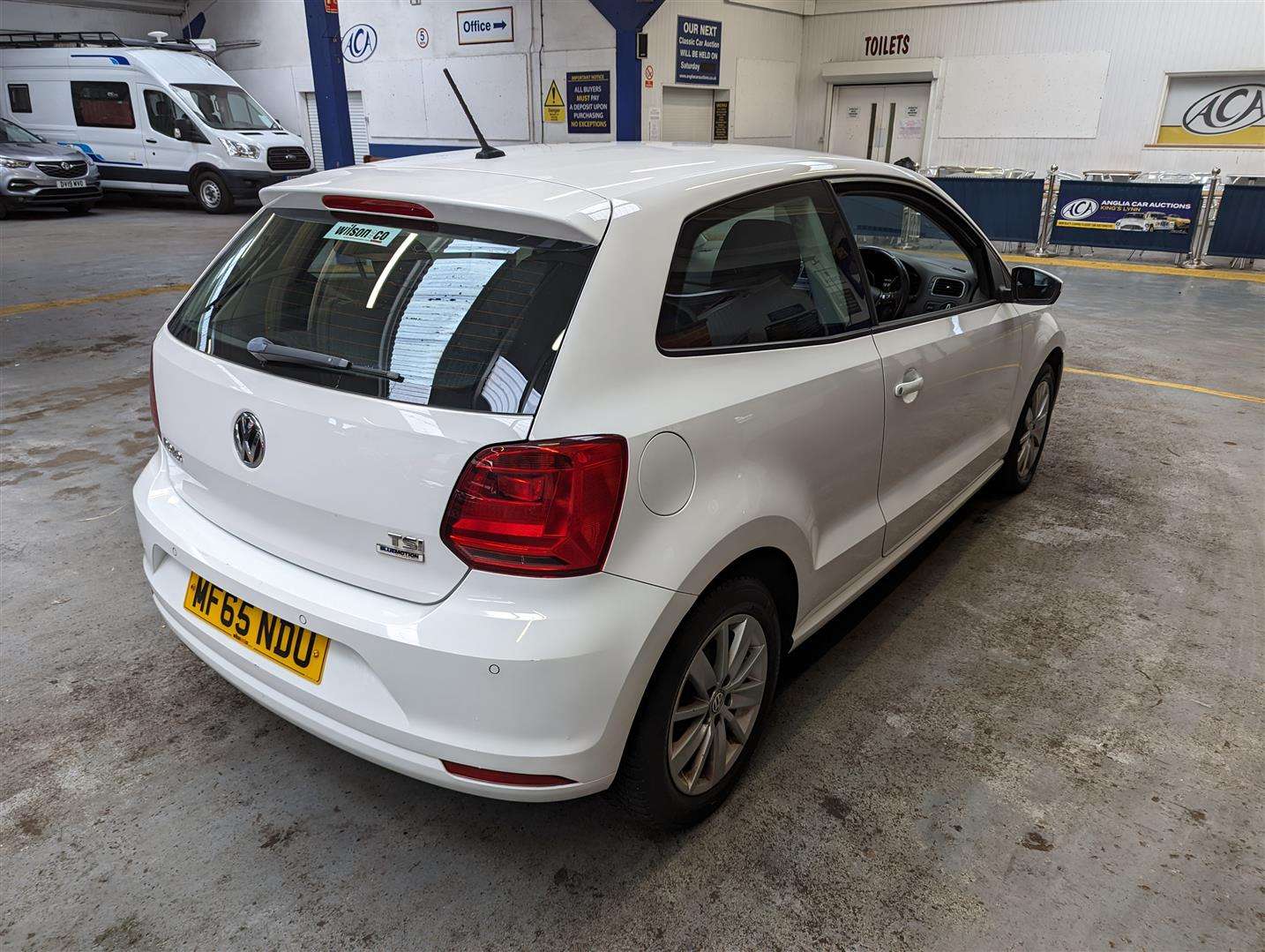 <p>2015 VOLKSWAGEN POLO SE TSI</p>