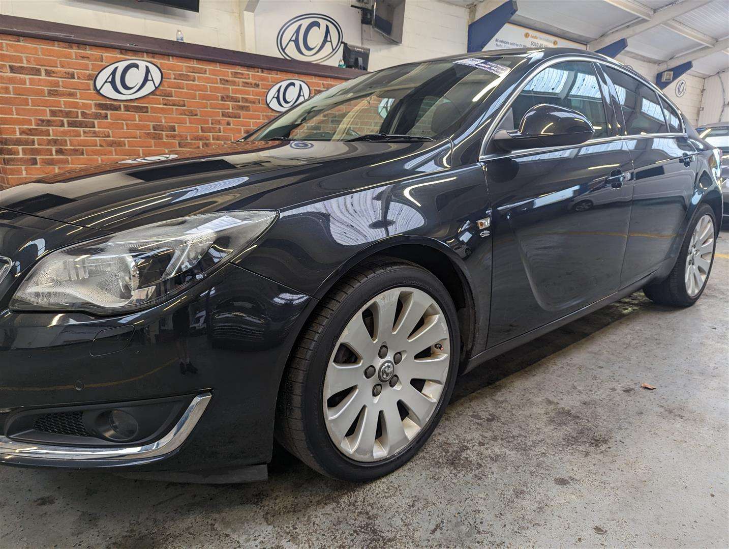 <p>2015 VAUXHALL INSIGNIA ELITE NAV CDTI A</p>