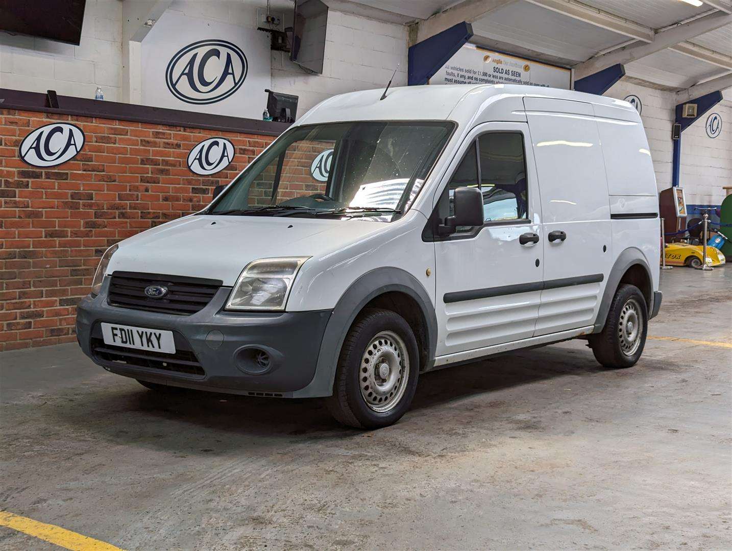 <p>2011 FORD TRAN CONNECT 90 T230</p>