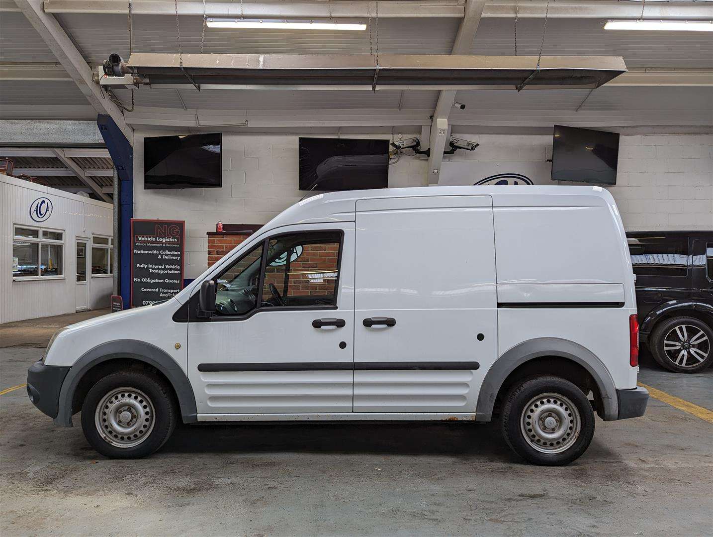 <p>2011 FORD TRAN CONNECT 90 T230</p>