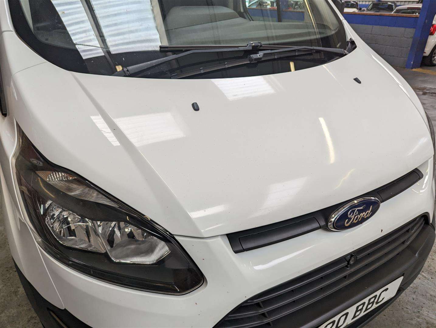 <p>2015 FORD TRANSIT CUSTOM 290 ECO-TE</p>