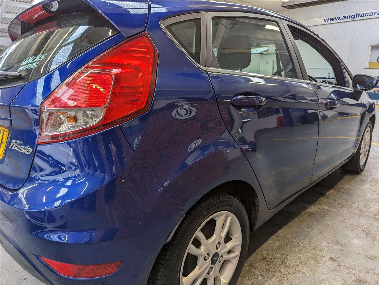 <p>2015 FORD FIESTA ZETEC TDCI</p>