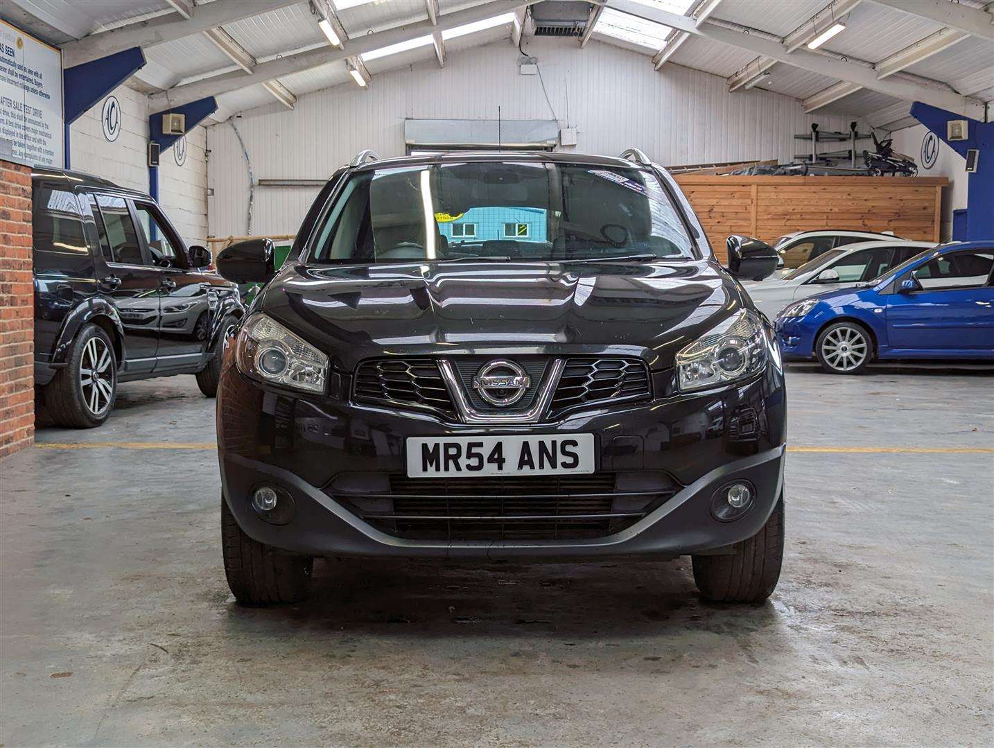 <p>2012 NISSAN QASHQAI N-TEC + DCI</p>