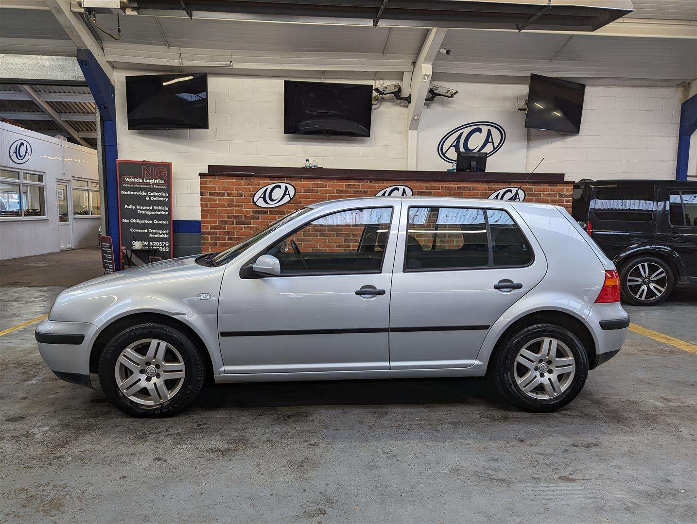 <p>2003 VOLKSWAGEN GOLF MATCH AUTO</p>