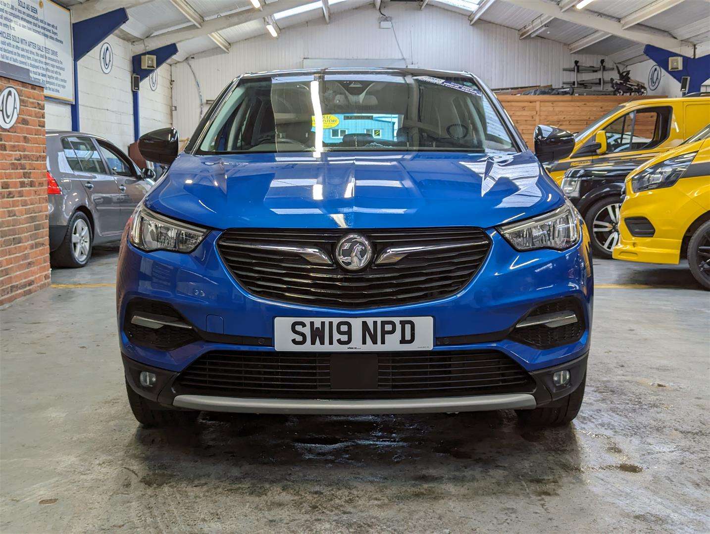 <p>2019 VAUXHALL GRANDLAND X SPORT NAV T D</p>