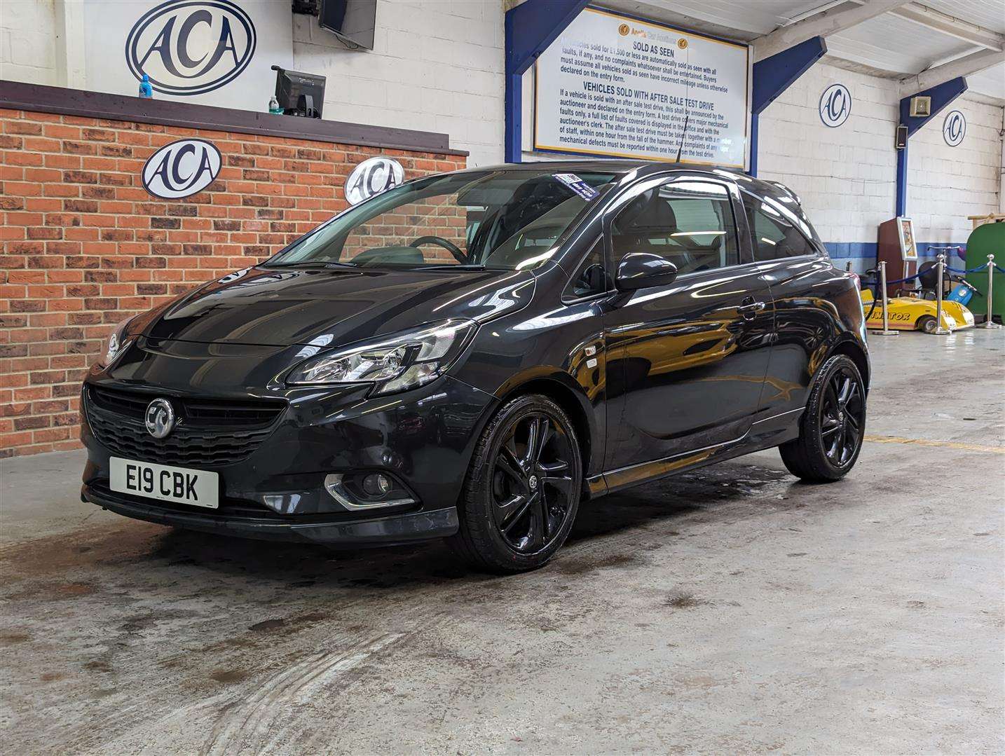 <p>2015 VAUXHALL CORSA LIMITED EDITION</p>