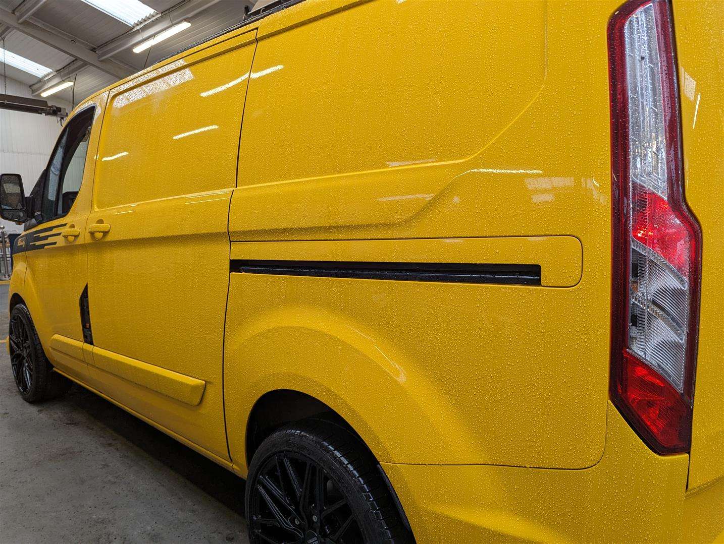 <p>2019 FORD TRANSIT CUSTOM 340 BASE</p>