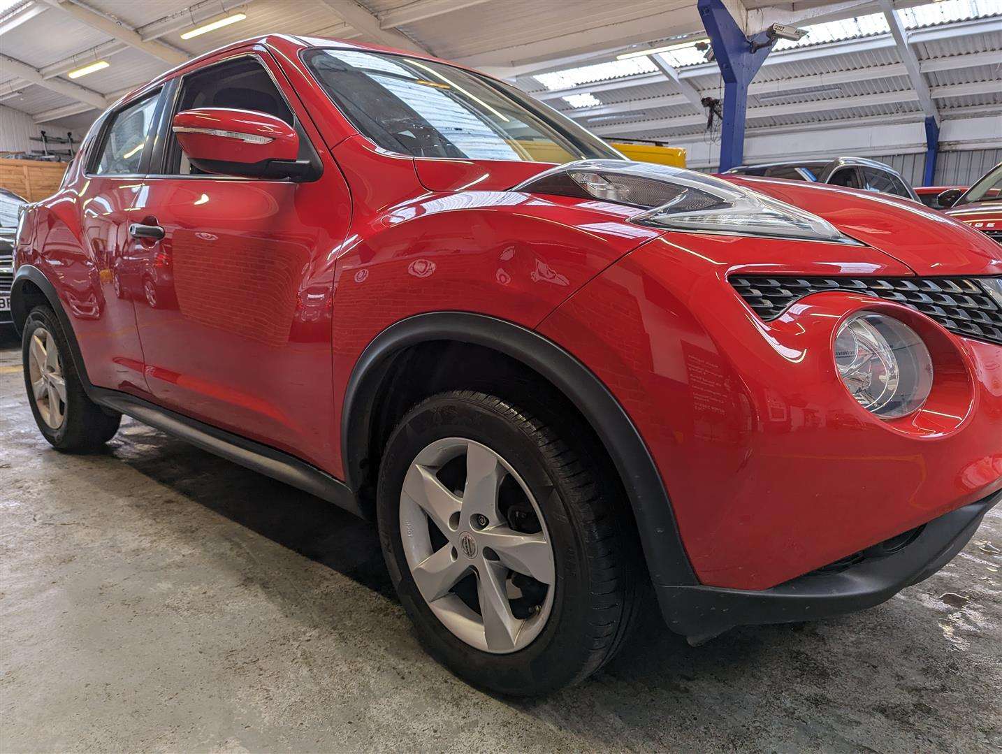 <p>2014 NISSAN JUKE VISIA DCI</p>