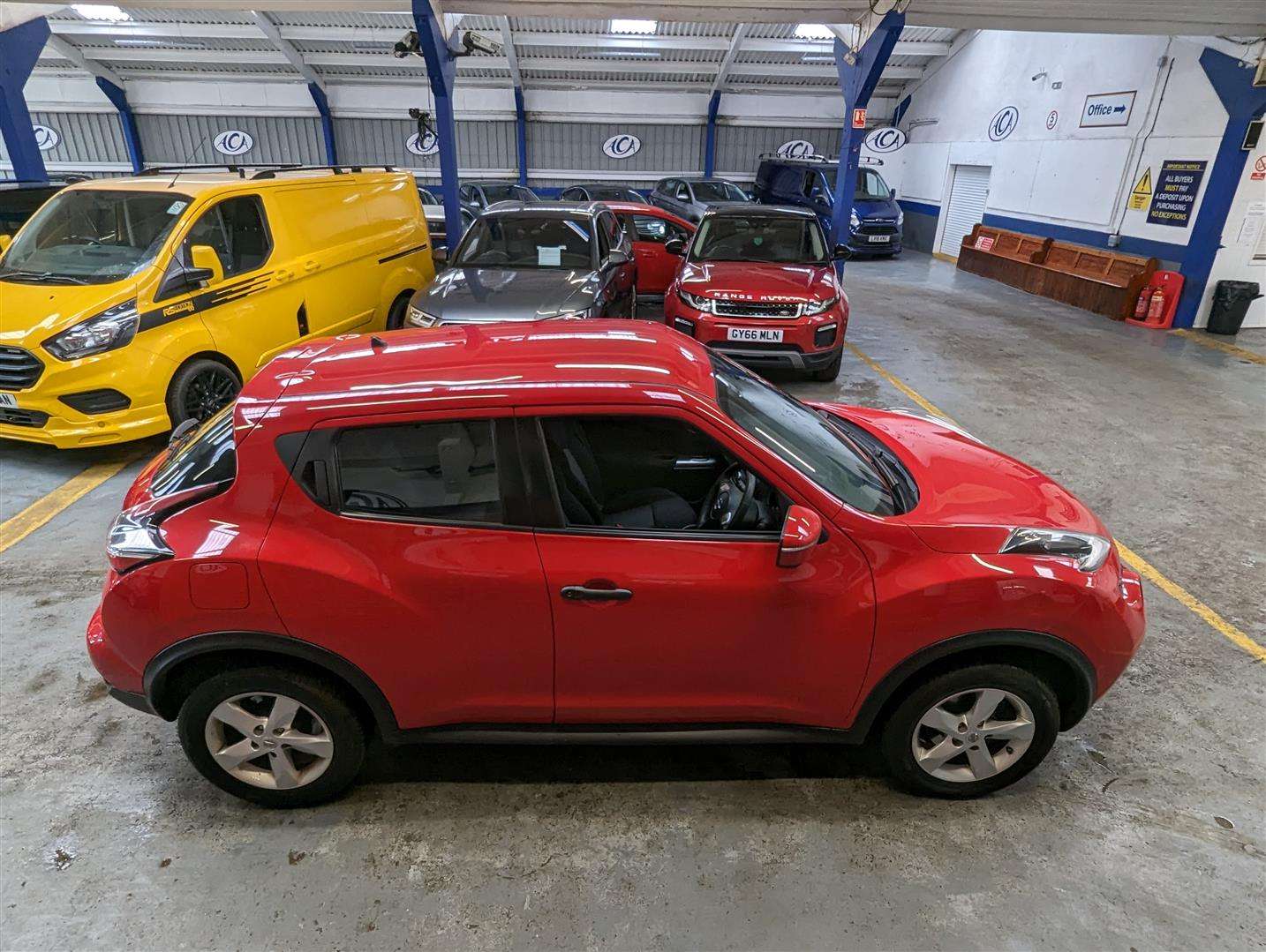 <p>2014 NISSAN JUKE VISIA DCI</p>