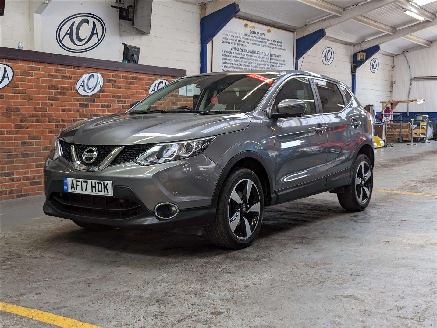 <p>2017 NISSAN QASHQAI N-CONNECTA DIG-T</p>