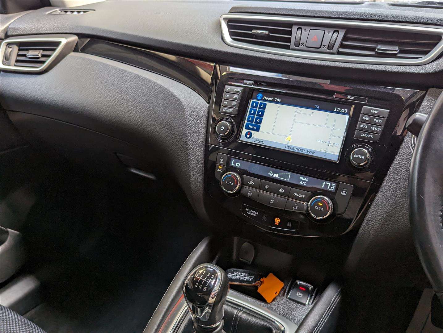 <p>2017 NISSAN QASHQAI N-CONNECTA DIG-T</p>