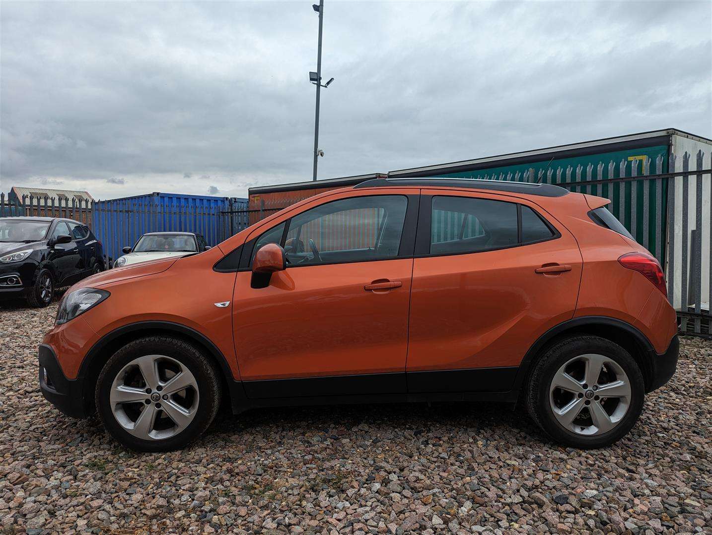 <p>2015 VAUXHALL MOKKA TECH LINE TURBO AUT</p>