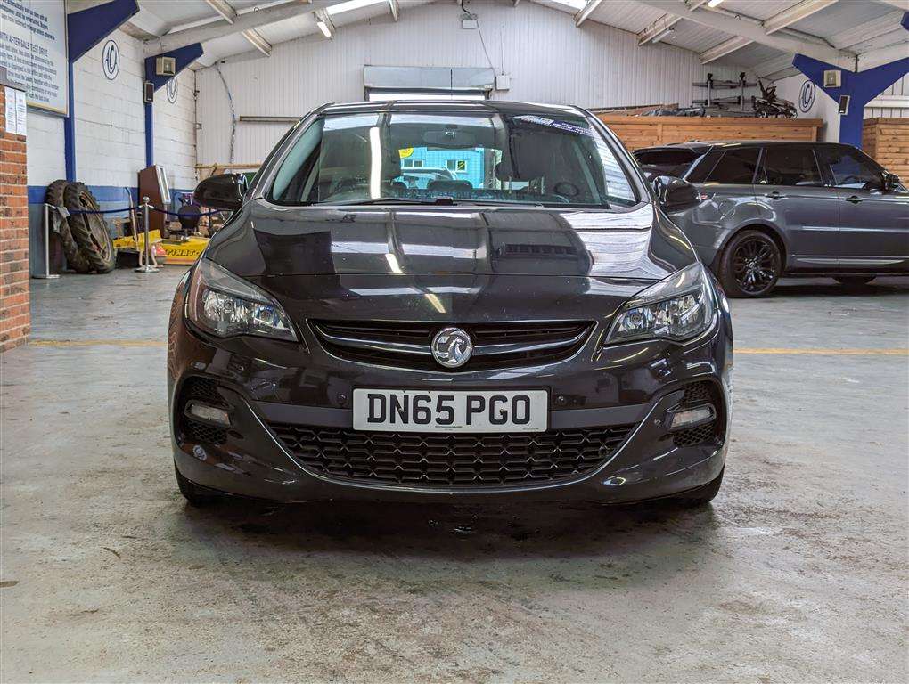 <p>2015 VAUXHALL ASTRA LIMITED EDITION</p>