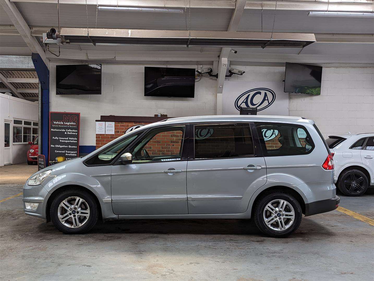 <p>2013 FORD GALAXY ZETEC TDCI AUTO</p>