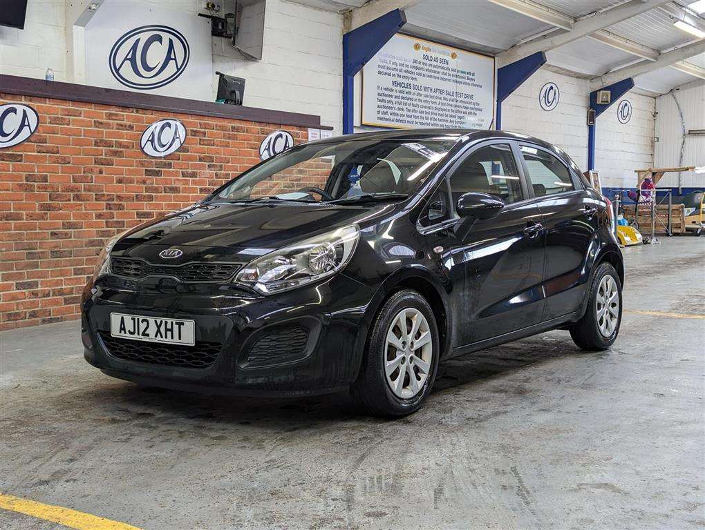 <p>2012 KIA RIO 1 AIR</p>