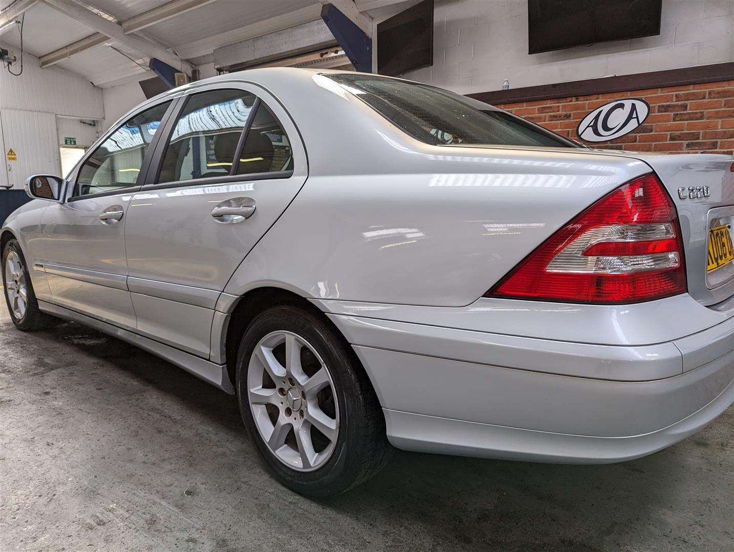 <p>2006 MERCEDES C220 CDI CLASSIC SE AUTO</p>