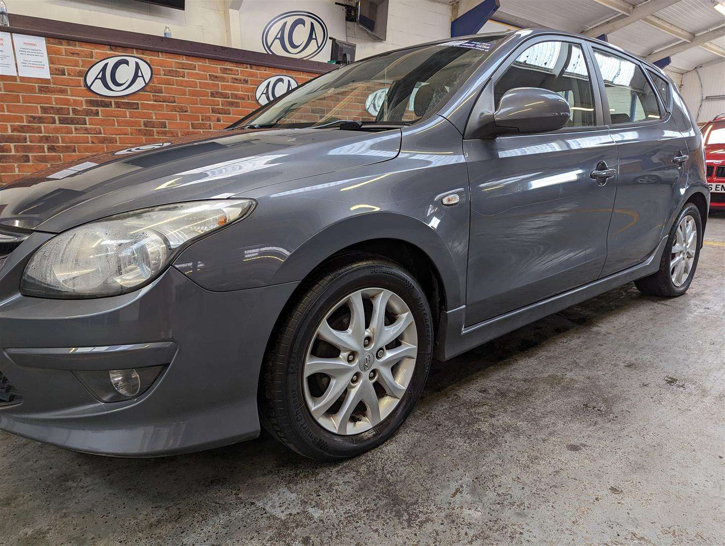 <p>2011 HYUNDAI I30 COMFORT CRDI</p>