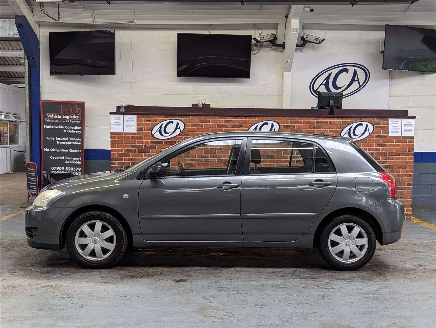 <p>2005 TOYOTA COROLLA T2 VVTI</p>