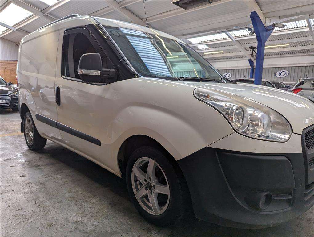 <p>2015 FIAT DOBLO 16V MULTIJET</p>