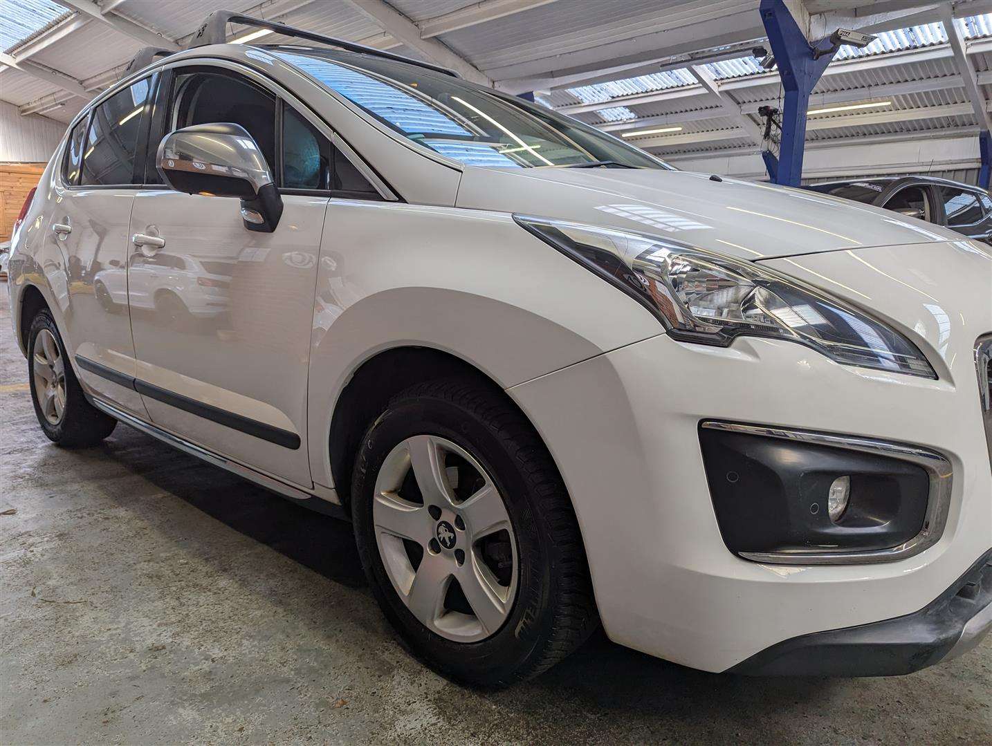 <p>2016 PEUGEOT 3008 ALLURE BLUE HDI S/S</p>