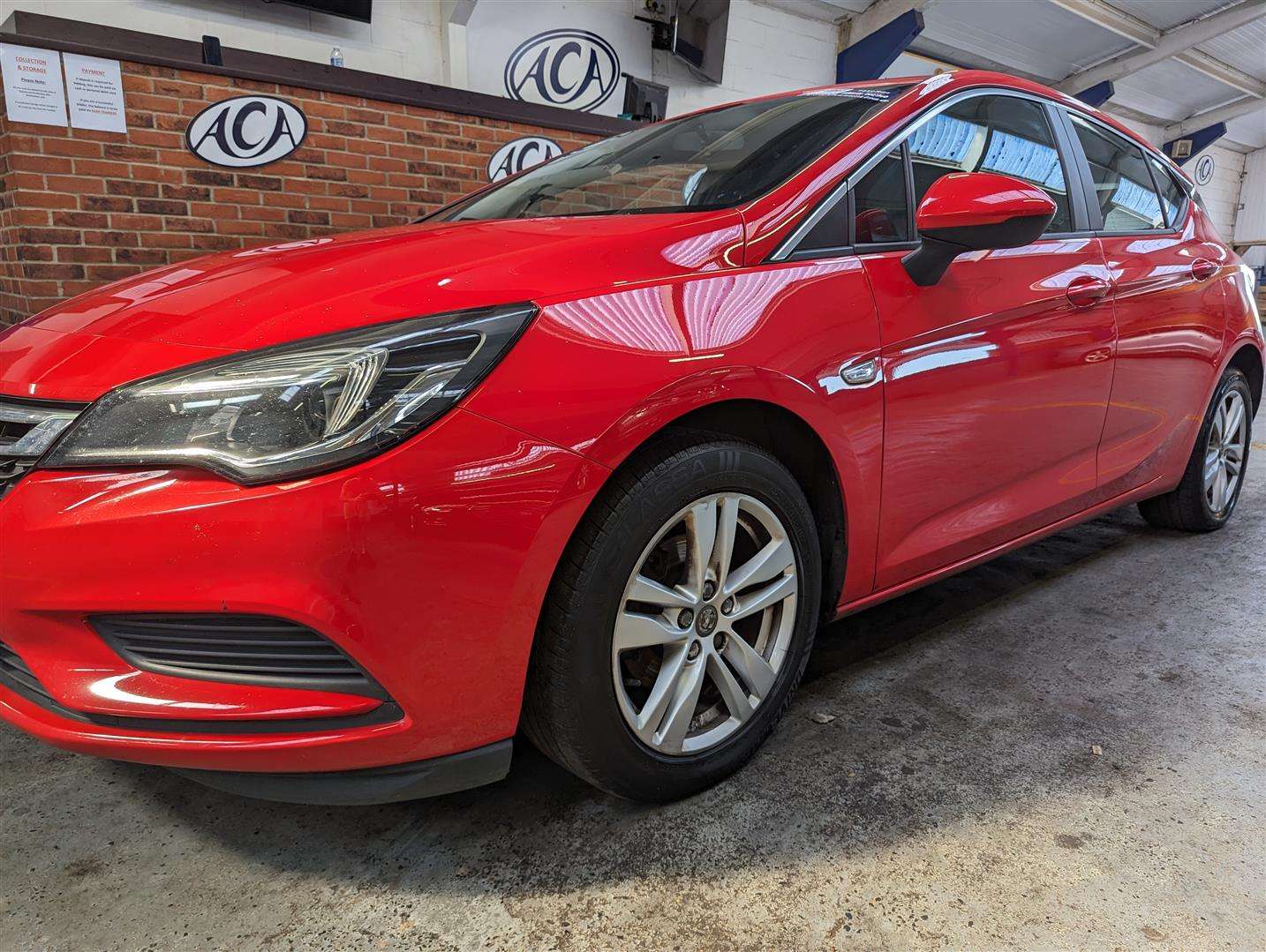 <p>2018 VAUXHALL ASTRA TECH LN NV CDTI E-T</p>