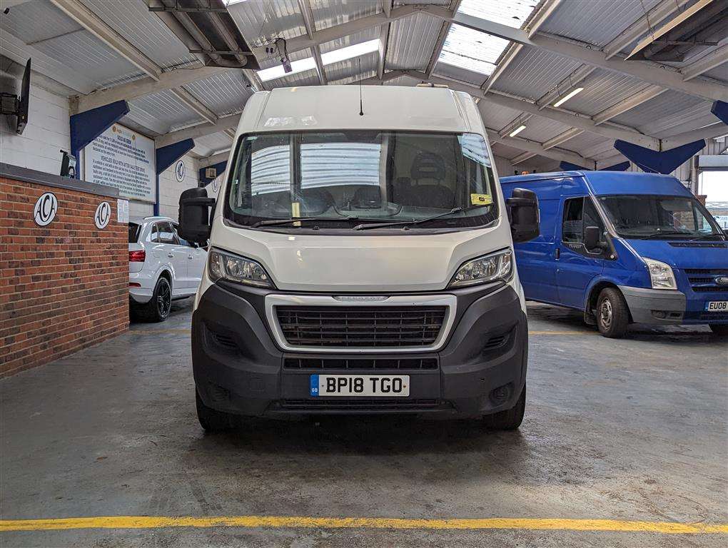 <p>2018 PEUGEOT BOXER 335 PRO L3H2 BLUE H</p>