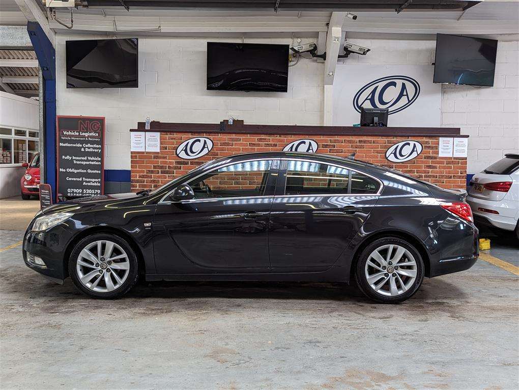 <p>2012 VAUXHALL INSIGNIA SRI NAV CDTI</p>