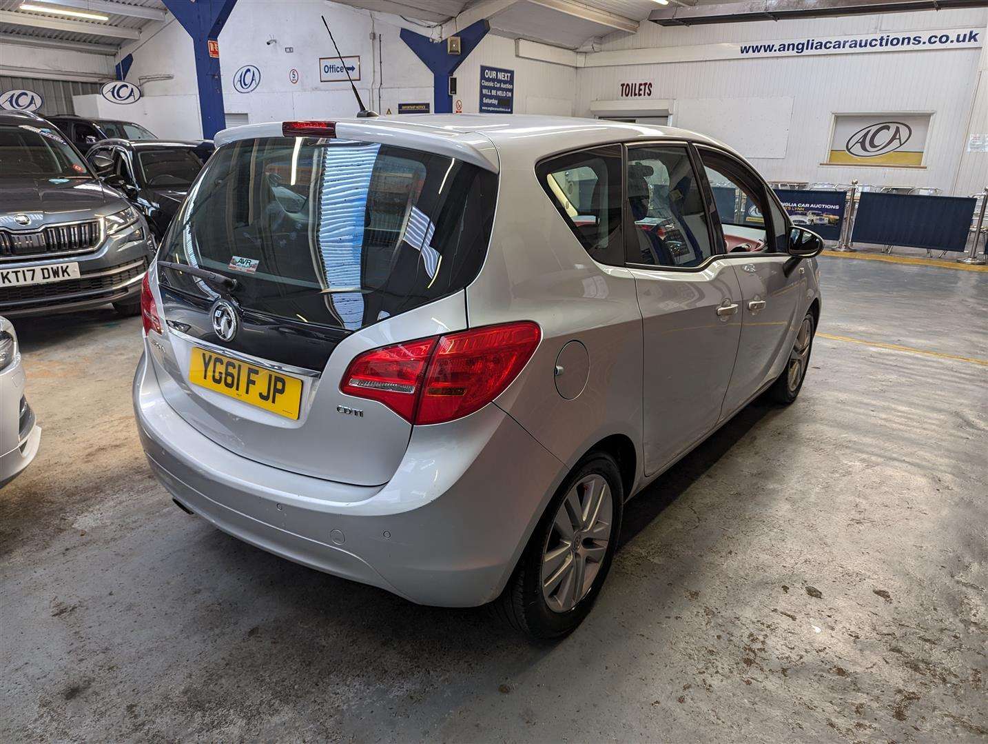 <p>2011 VAUXHALL MERIVA EXCLUSIV CDTI</p>