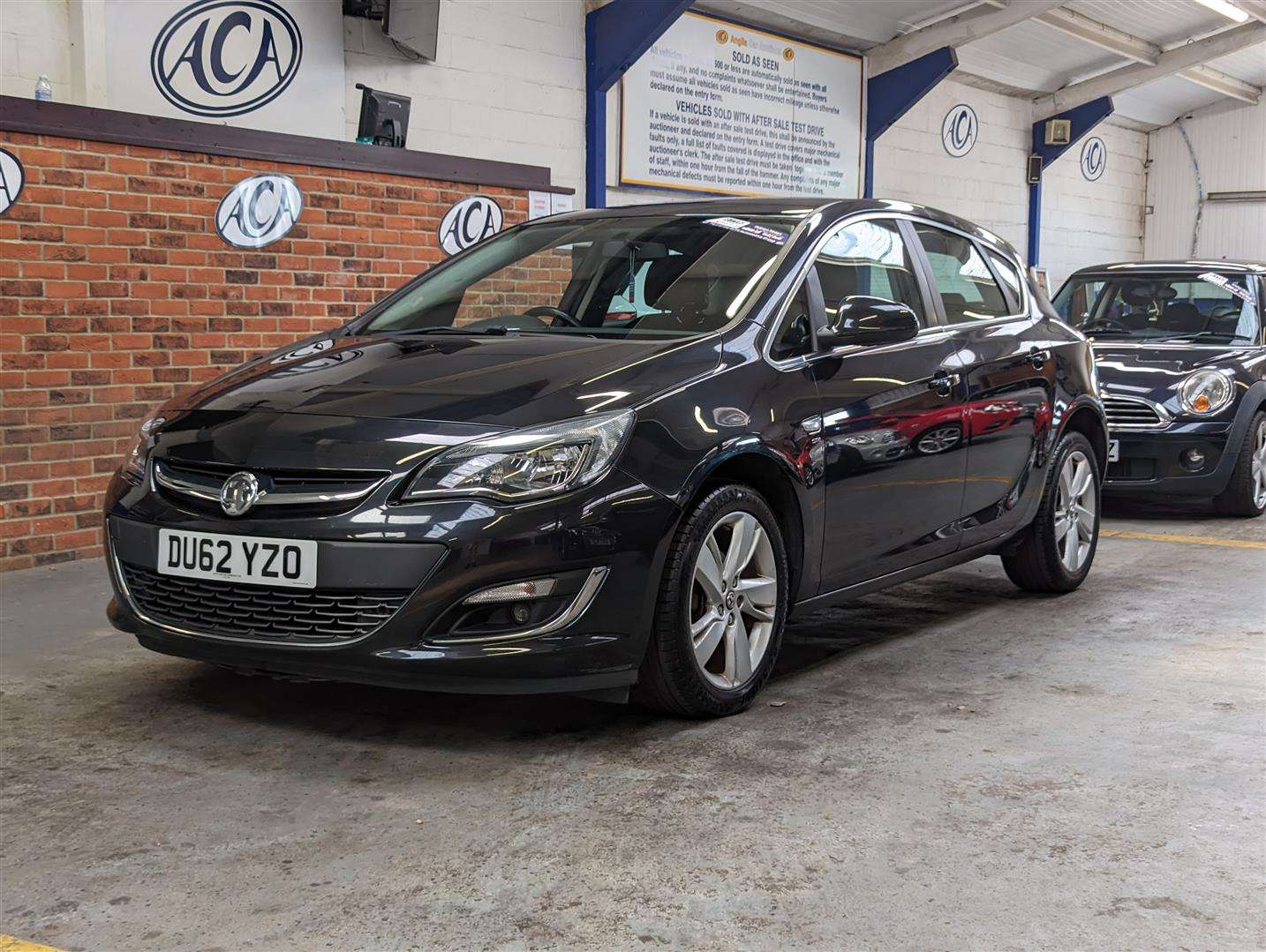 <p>2012 VAUXHALL ASTRA SRI</p>