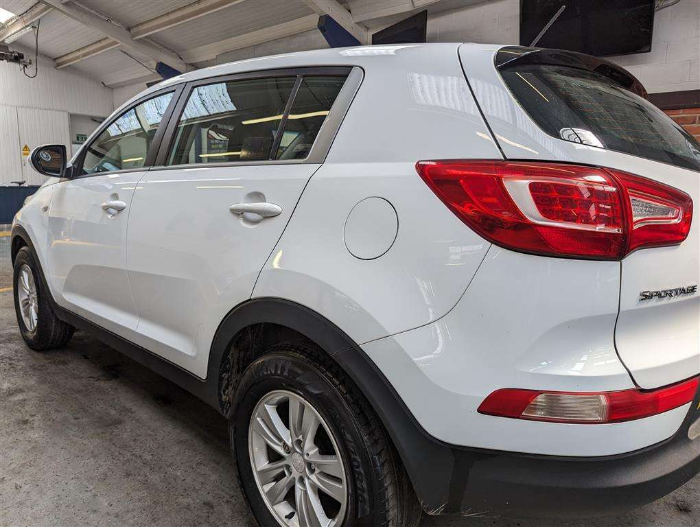 <p>2013 KIA SPORTAGE 1 CRDI</p>