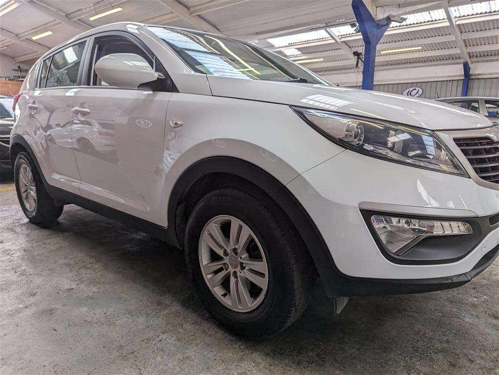 <p>2013 KIA SPORTAGE 1 CRDI</p>