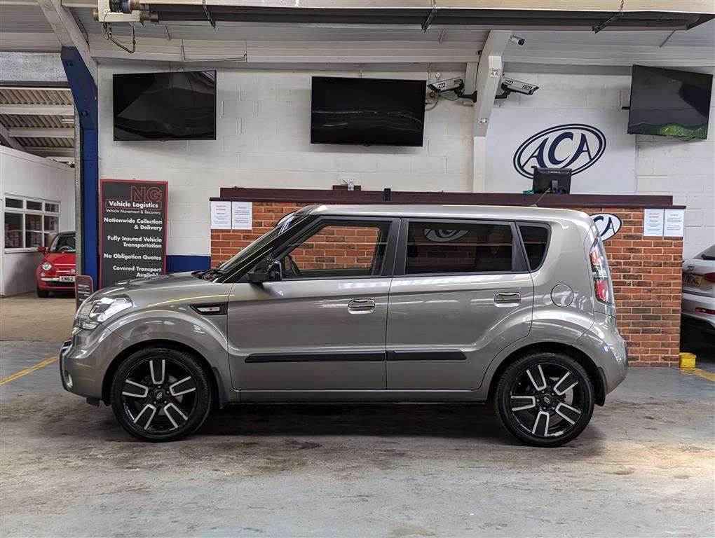 <p>2010 KIA SOUL TEMPEST CRDI</p>