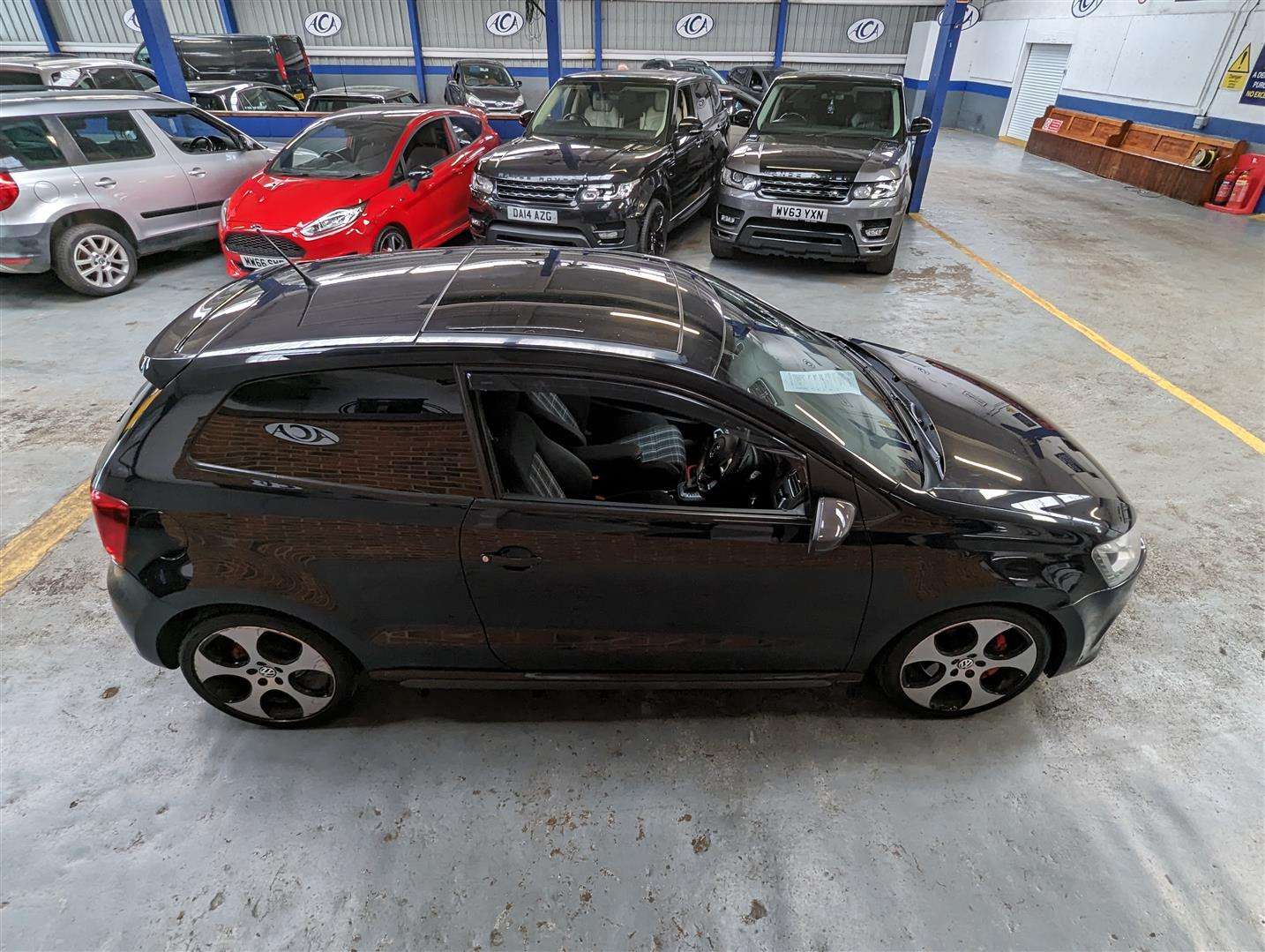 <p>2012 VOLKSWAGEN POLO GTI S-A 180</p>