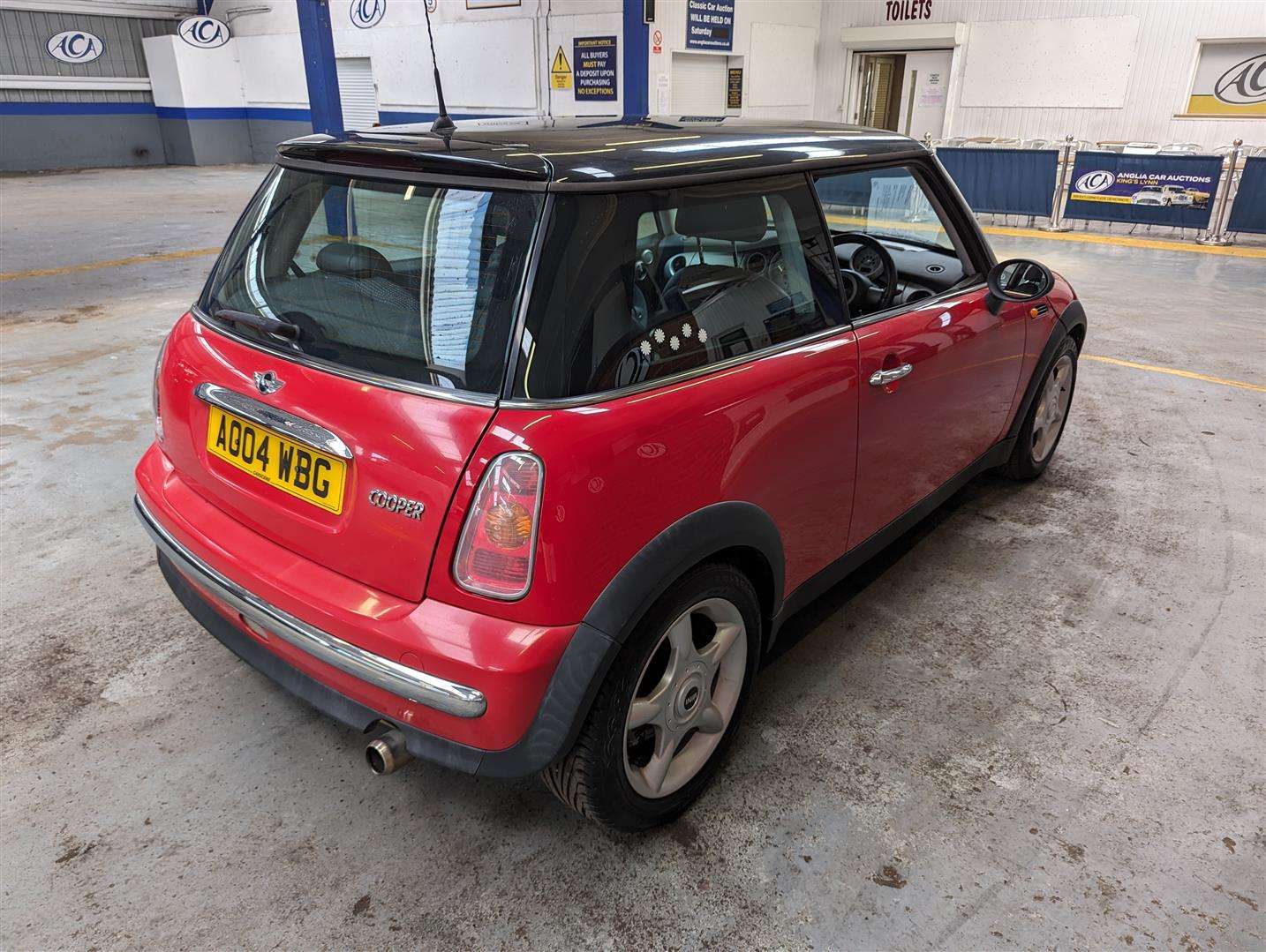 <p>2004 MINI COOPER **SOLD</p>