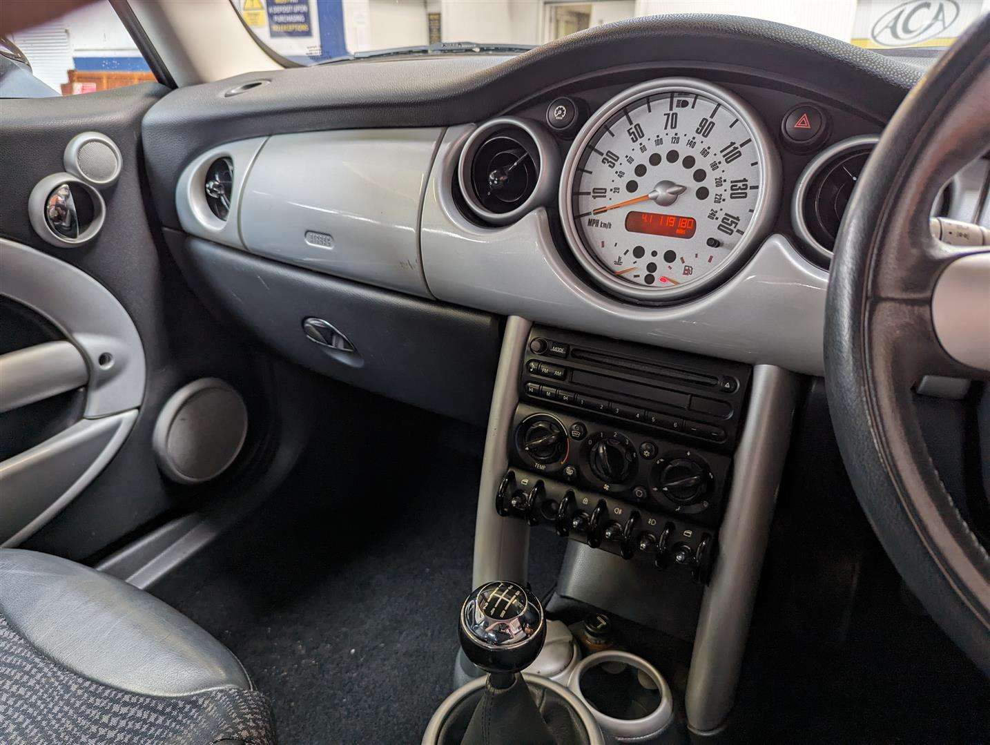 <p>2004 MINI COOPER **SOLD</p>