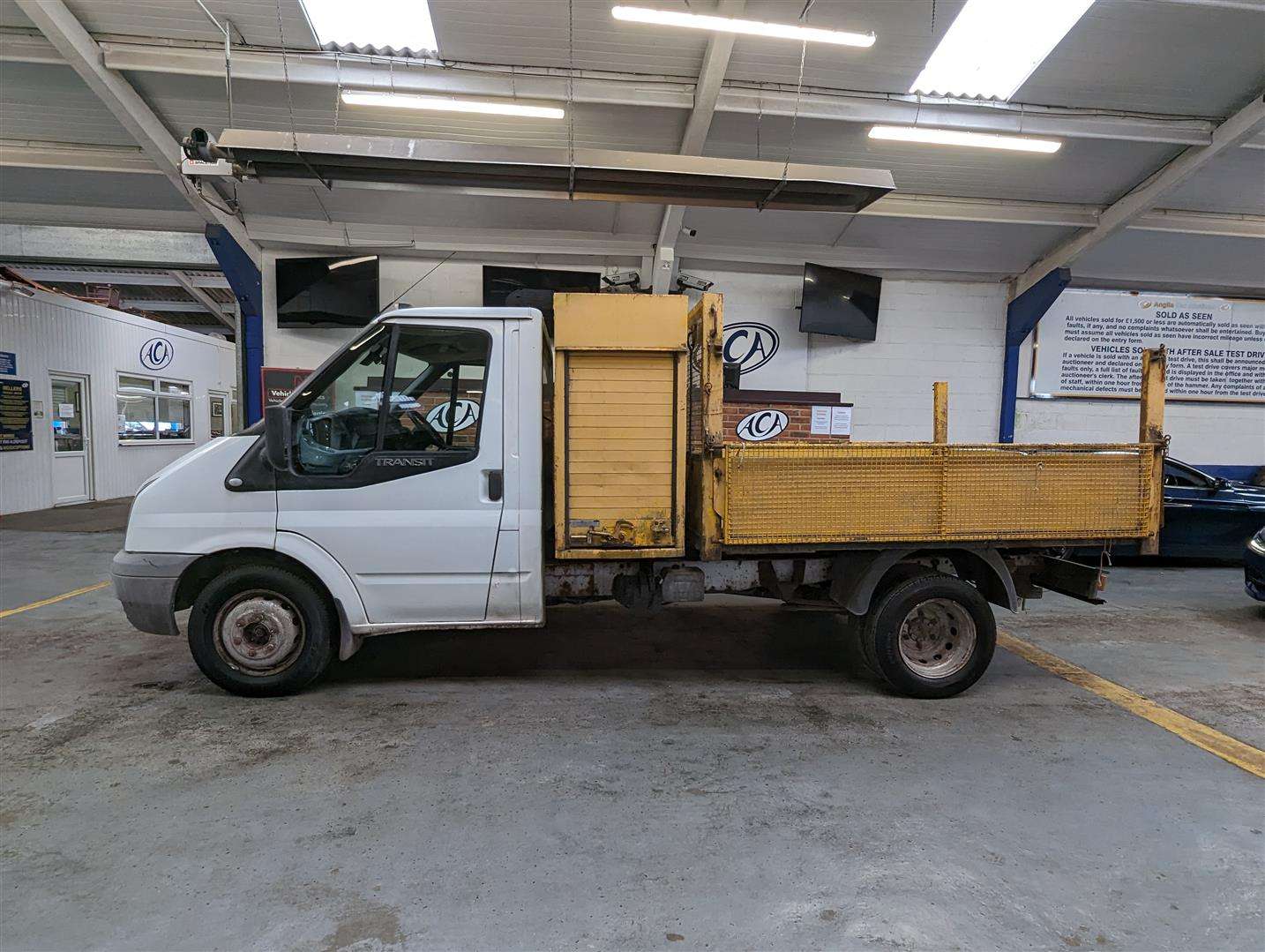 <p>2007 FORD TRANSIT 100 T350M RWD</p>