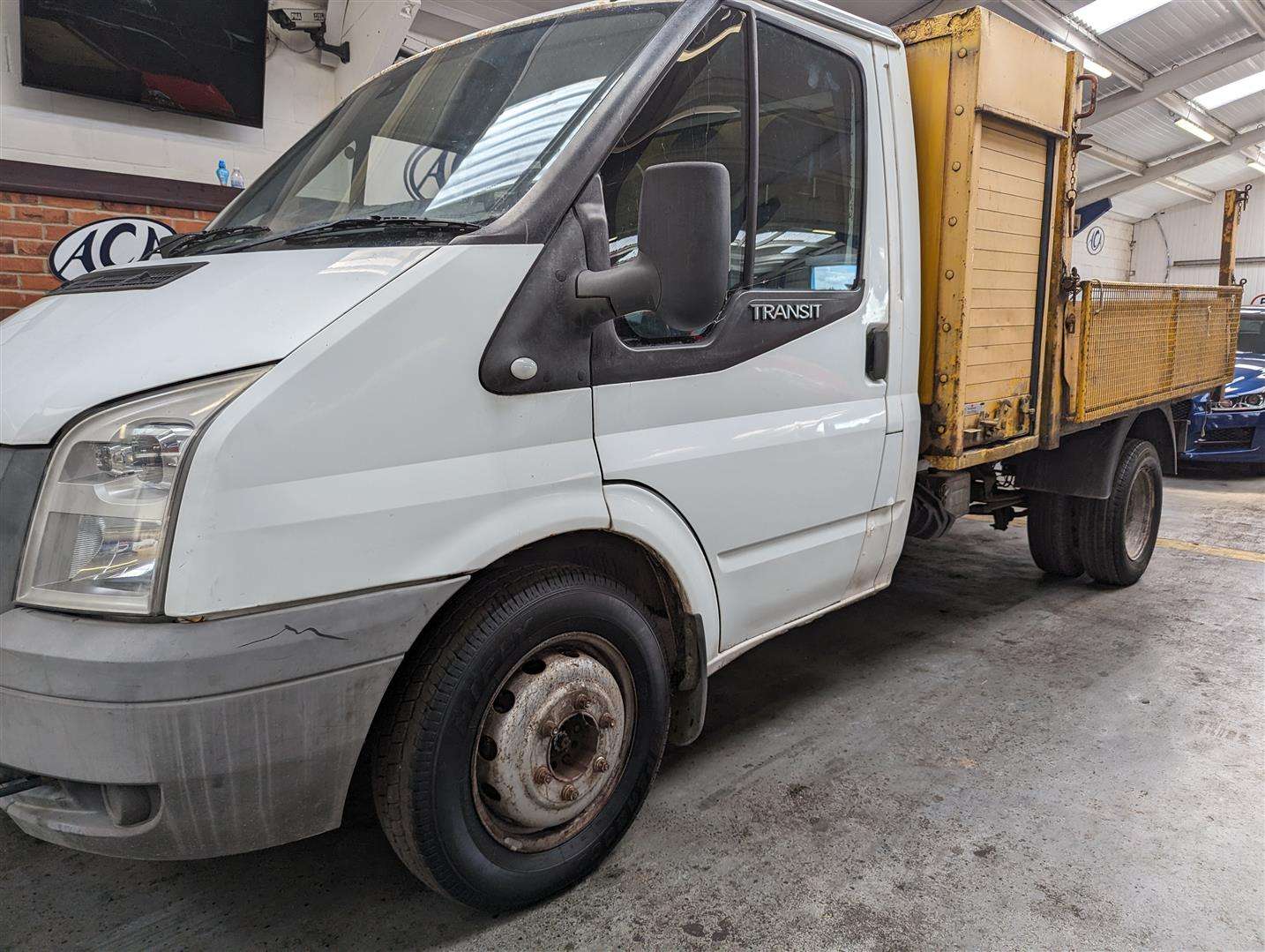 <p>2007 FORD TRANSIT 100 T350M RWD</p>