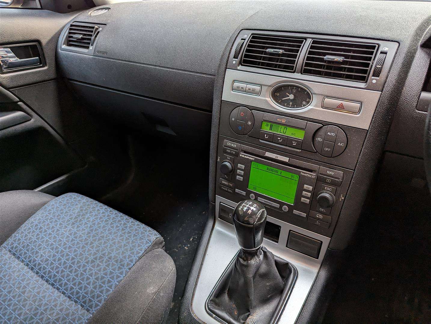 <p>2006 FORD MONDEO ZETEC NAV TDCI</p>