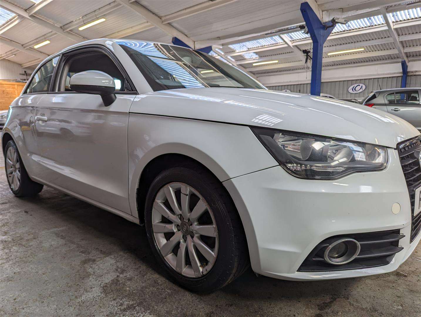 <p>2013 AUDI A1 SPORT TDI</p>