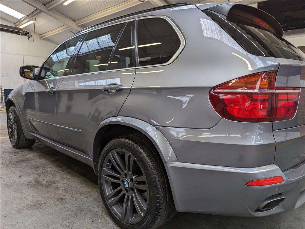 <p>2011 BMW X5 XDRIVE30D M SPORT AUTO</p>