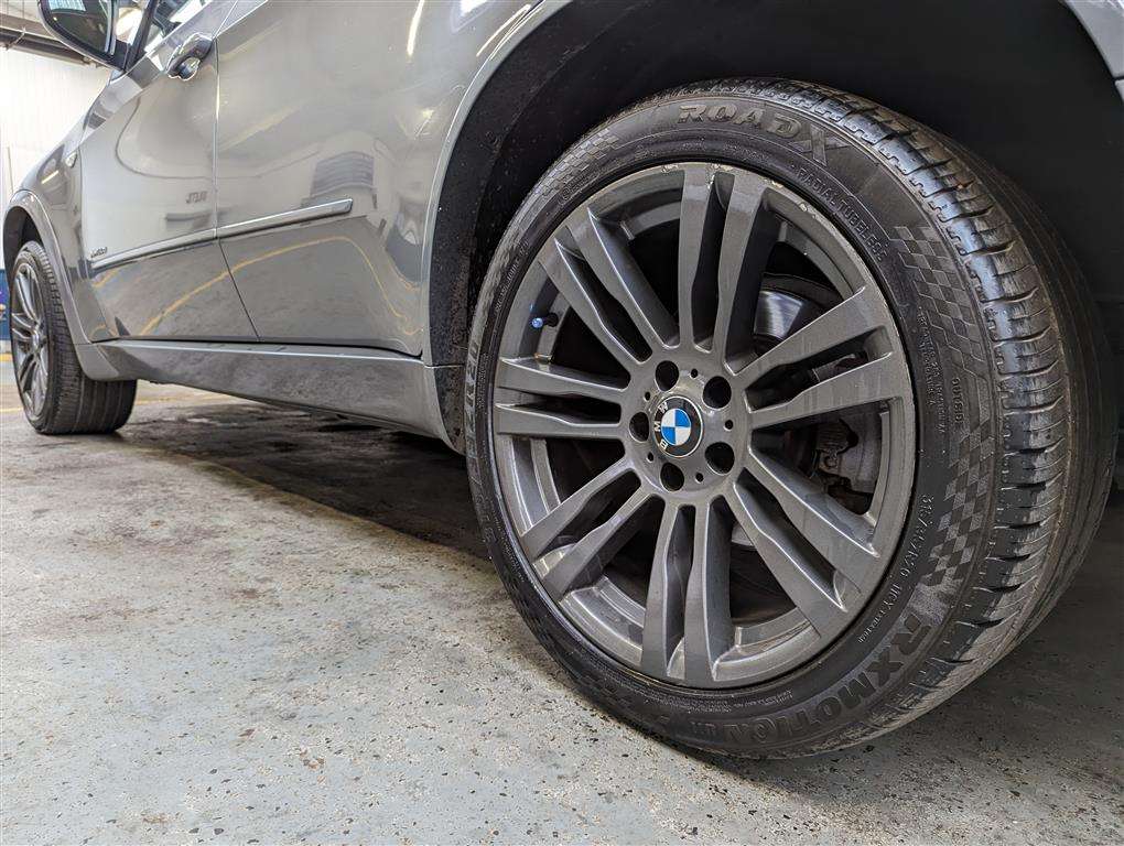 <p>2011 BMW X5 XDRIVE30D M SPORT AUTO</p>