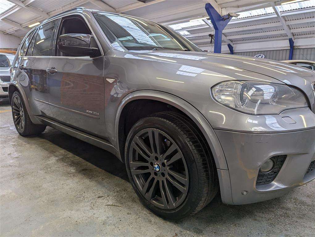 <p>2011 BMW X5 XDRIVE30D M SPORT AUTO</p>