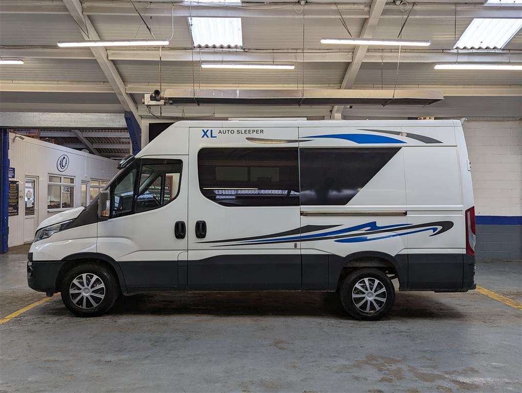 <p>2015 IVECO DAILY 35S13 MWB</p>