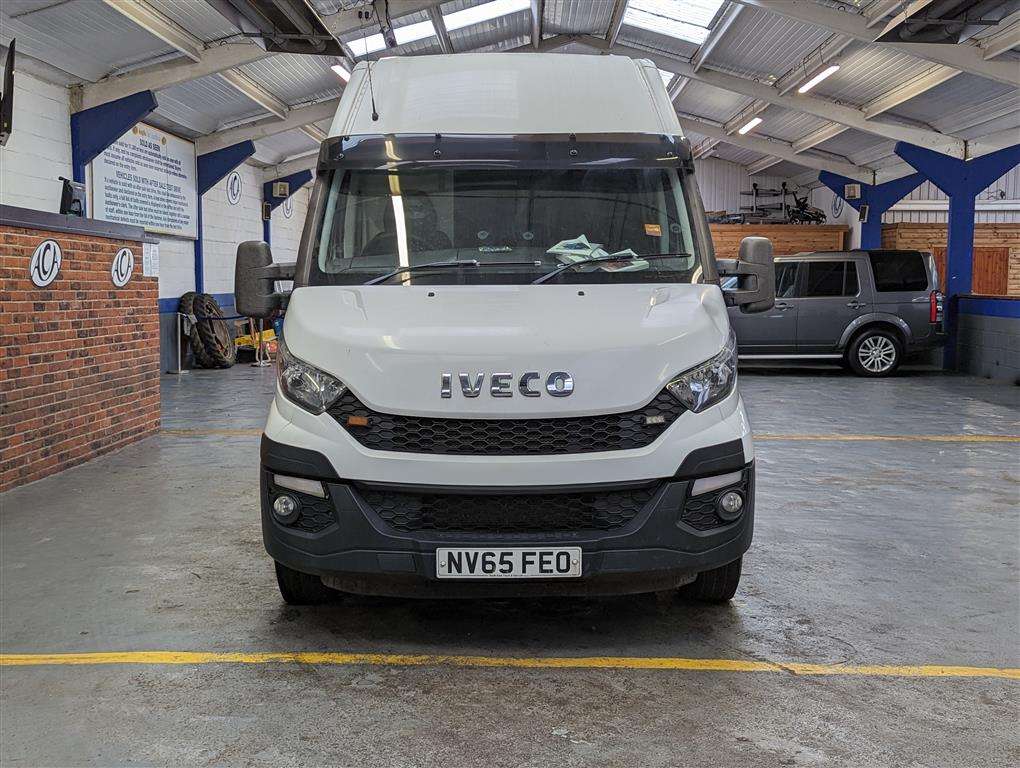 <p>2015 IVECO DAILY 35S13 MWB</p>