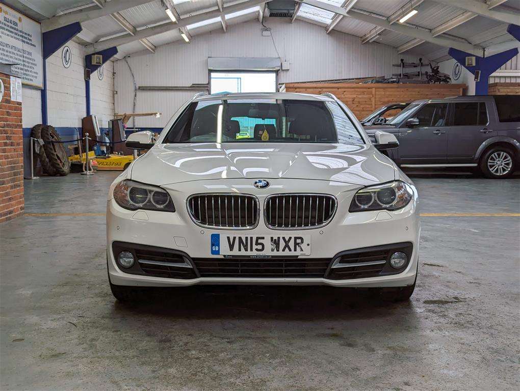 <p>2015 BMW 520D SE AUTO</p>