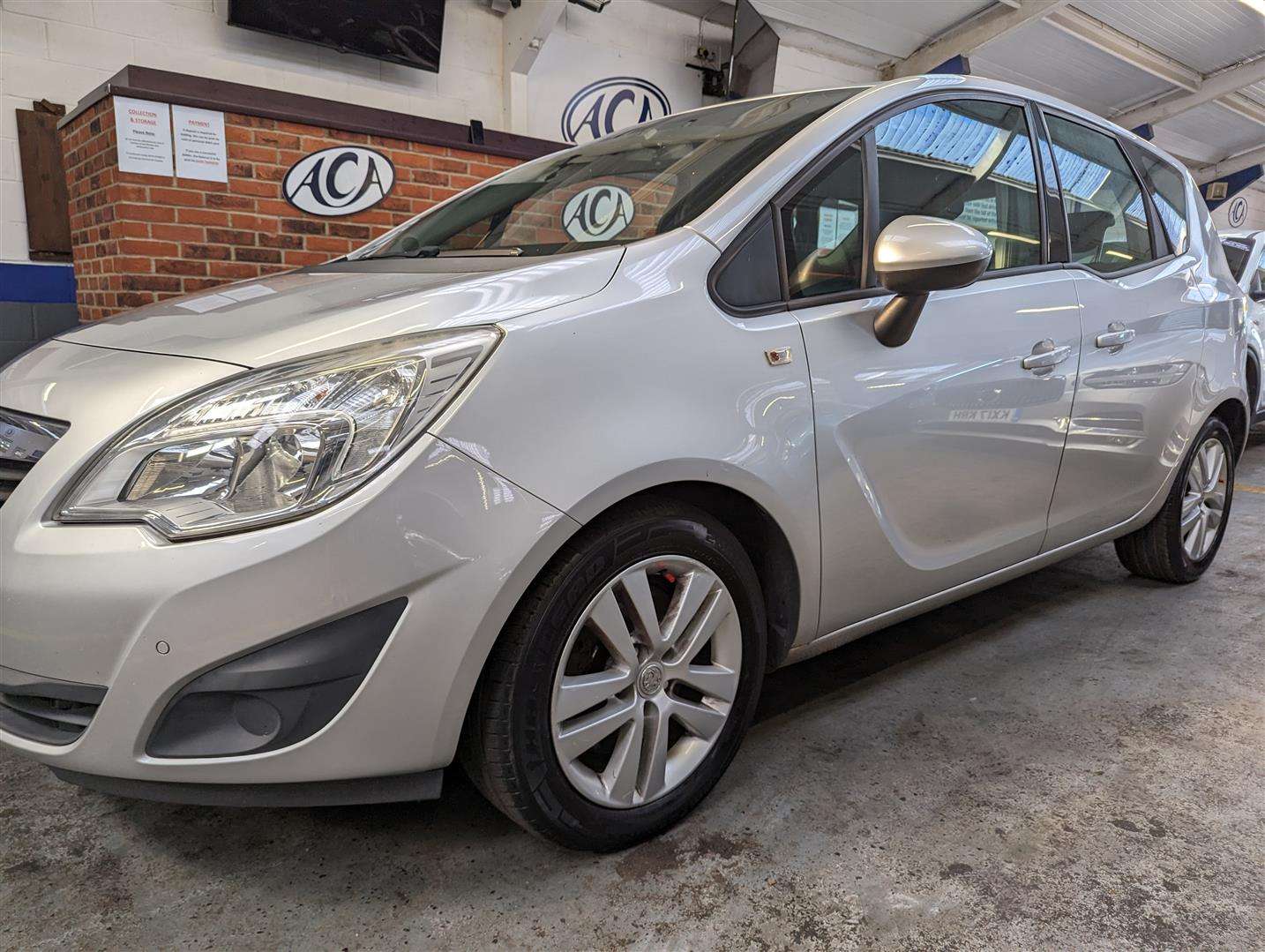 <p>2011 VAUXHALL MERIVA EXCLUSIV CDTI</p>