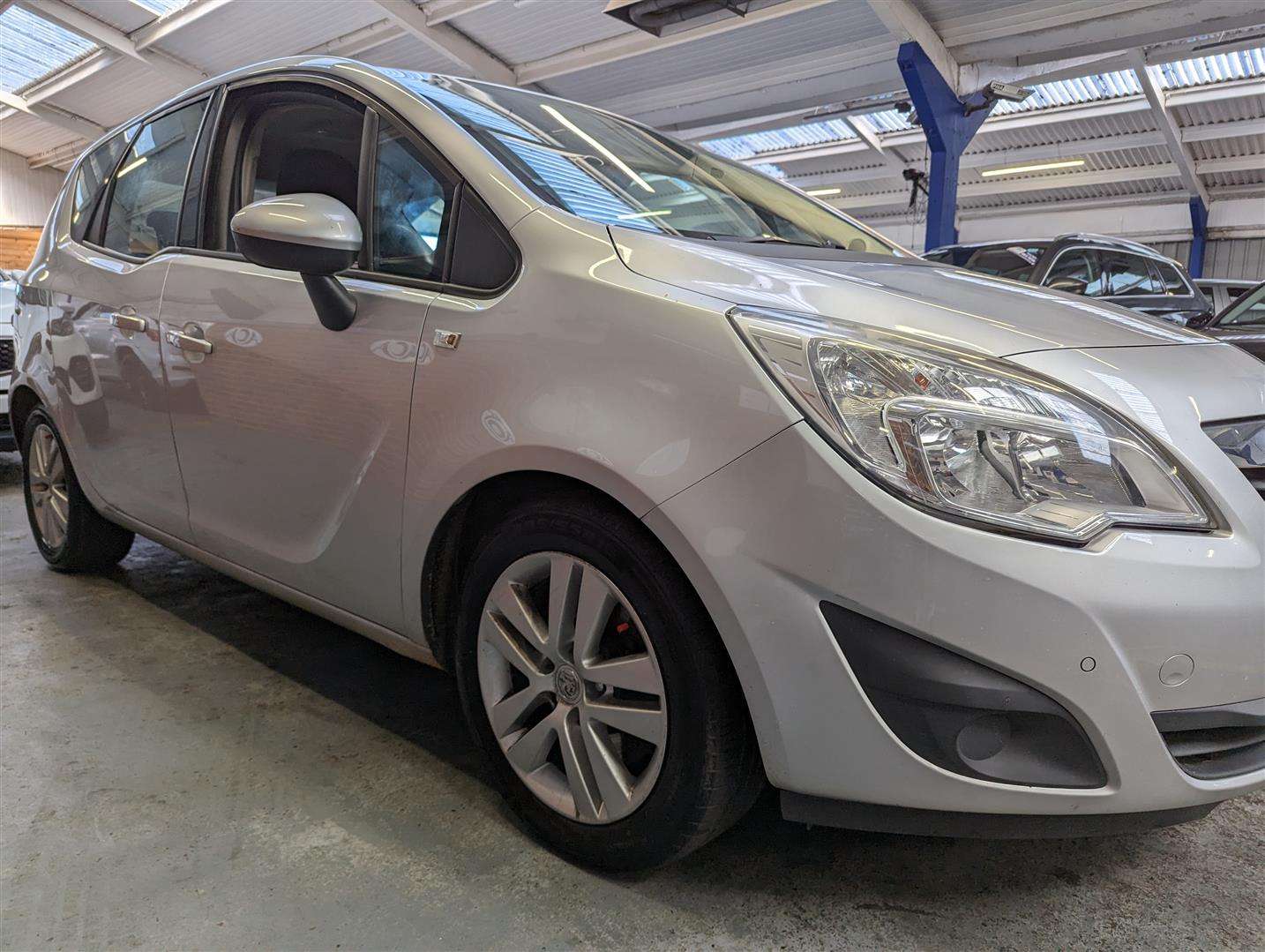 <p>2011 VAUXHALL MERIVA EXCLUSIV CDTI</p>