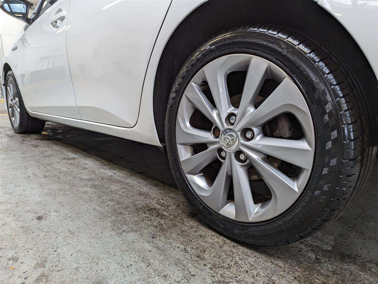 <p>2012 TOYOTA AURIS EXCEL VVT-I CVT</p>