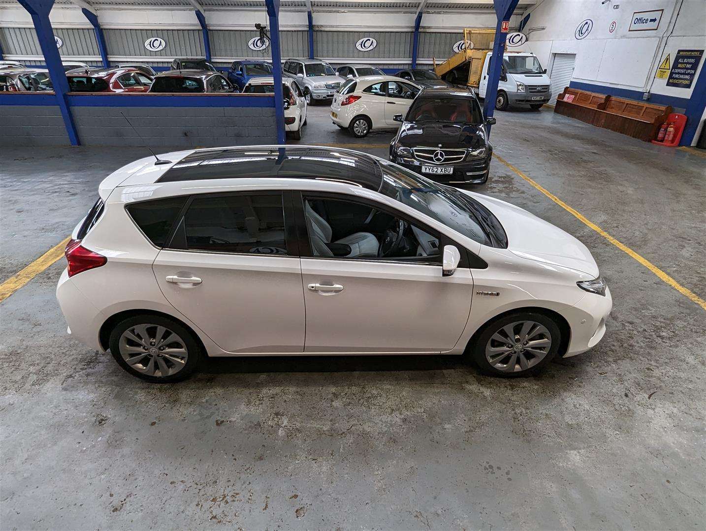 <p>2012 TOYOTA AURIS EXCEL VVT-I CVT</p>