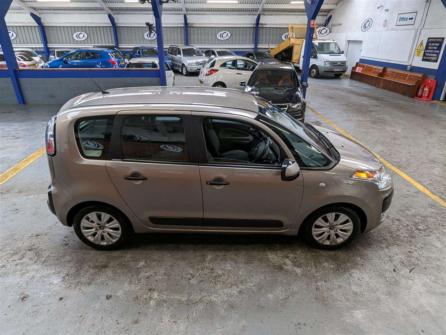 <p>2010 CITROEN C3 PICASSO AIRDREAM+ HDI</p>